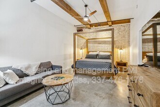 825 Lafayette St in New Orleans, LA - Building Photo - Building Photo