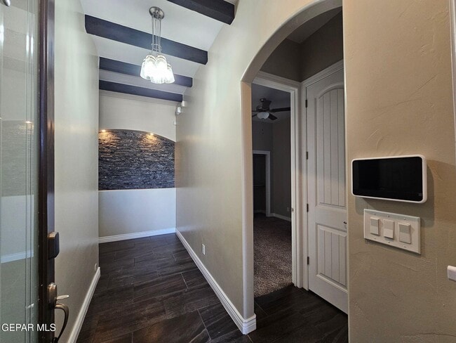 545 Oilfield Dr in Horizon City, TX - Building Photo - Building Photo