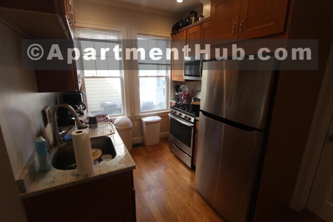 9 Marney St in Cambridge, MA - Building Photo - Building Photo