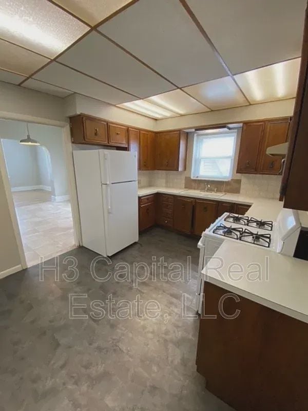 2022 Cleveland Blvd in Granite City, IL - Building Photo - Building Photo