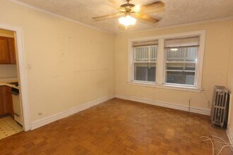 714 W Belmont Ave in Chicago, IL - Building Photo - Building Photo