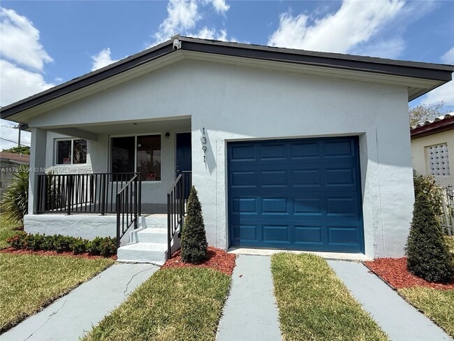 1391 NW 72nd St in Miami, FL - Building Photo - Building Photo