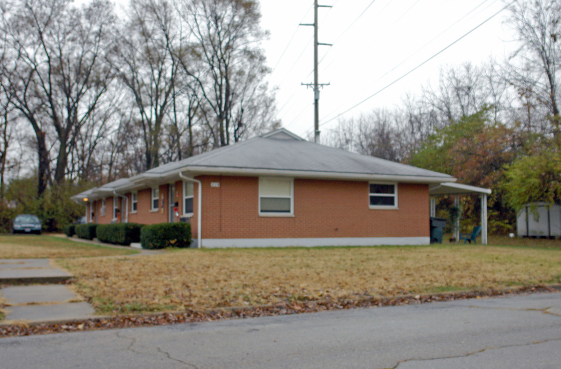 214-218 Seminary Ave in Dayton, OH - Foto de edificio