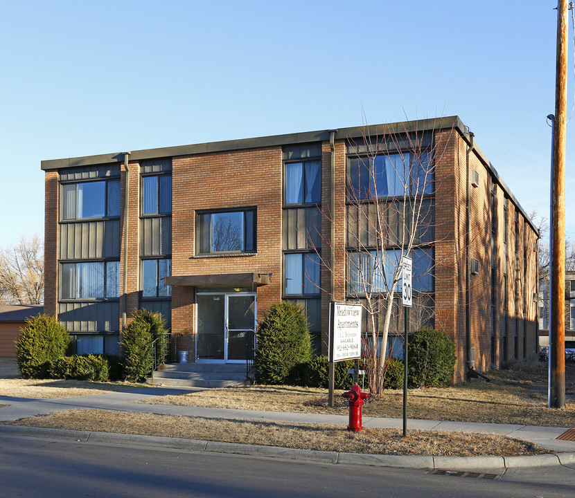 Meadowview Apartments in Savage, MN - Foto de edificio