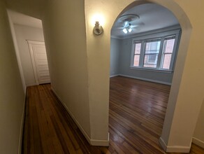 2016 Allen Ave-Unit -2018 in St. Louis, MO - Building Photo - Building Photo