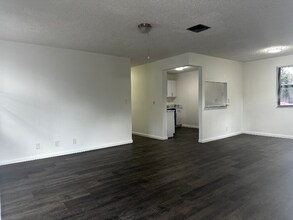 10871 NW 45th St in Coral Springs, FL - Building Photo - Building Photo