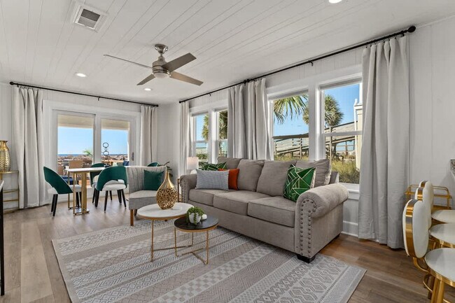 9618 Beach Blvd in Panama City Beach, FL - Building Photo - Building Photo