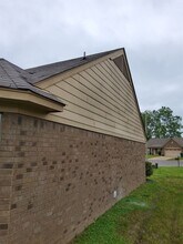 Modern Southaven Home with Two-Car Garage in Southaven, MS - Building Photo - Building Photo