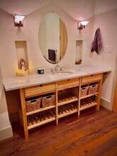 34 N Front St, Unit 2nd flr in Philadelphia, PA - Building Photo - Building Photo