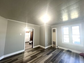 12 Burleson Ln in Griswold, CT - Building Photo - Building Photo