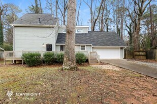 404 Journeys End in Peachtree City, GA - Building Photo