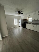 1715 W A St in Joplin, MO - Building Photo - Building Photo