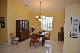 10036 Diamond Lake Rd in Boynton Beach, FL - Building Photo - Building Photo