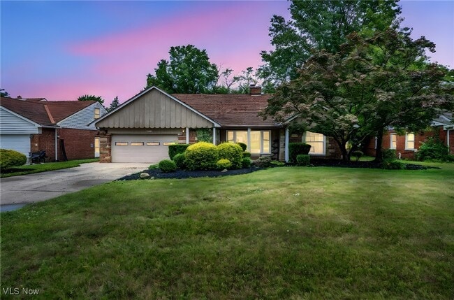 property at 3367 Monticello Blvd