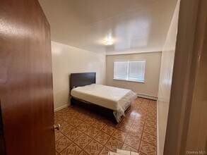 1264 Metcalf Ave in Bronx, NY - Building Photo - Building Photo