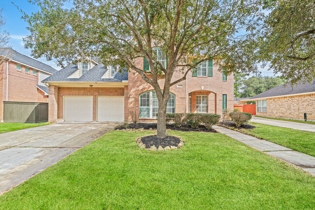 property at 6214 Laguna Del Rey Dr