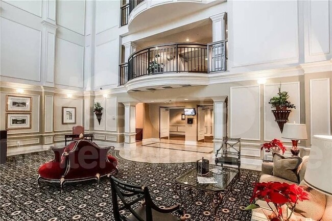 3275 Lenox Rd NE, Unit 104 in Atlanta, GA - Building Photo - Building Photo