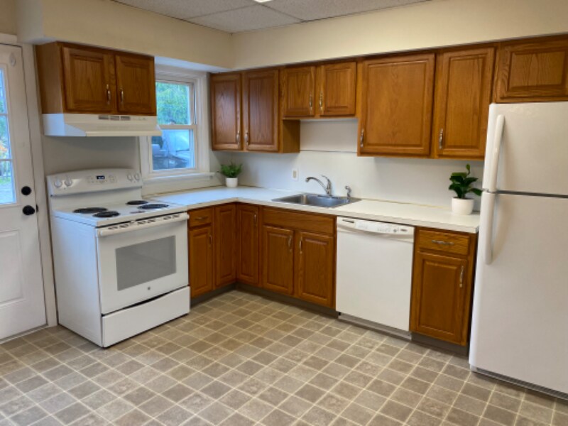 650 E Broad St, Unit 1 in Quakertown, PA - Building Photo