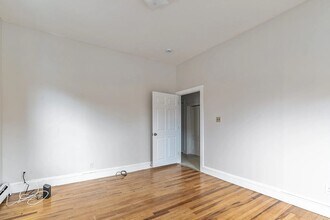 2 Sherman St in Cambridge, MA - Building Photo - Building Photo