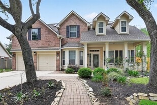 2203 Lakewind Ln in League City, TX - Building Photo