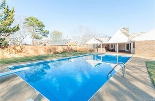 109 Duck Cove in Elmore, AL - Building Photo