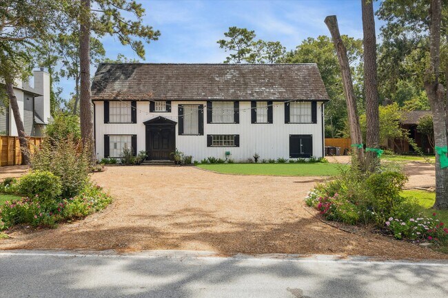 property at 10807 Beinhorn Rd