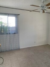 314 Farragut St in Laredo, TX - Building Photo - Building Photo