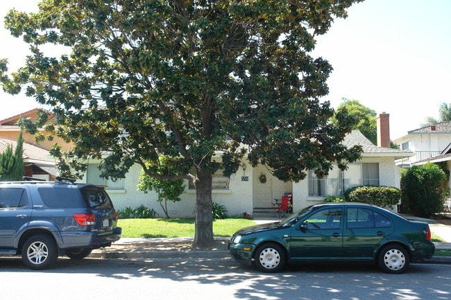 559 Kiely Blvd in San Jose, CA - Foto de edificio - Building Photo