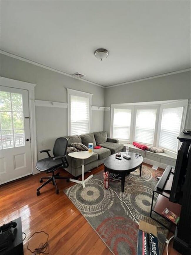 41 Simpson Ave, Unit 2