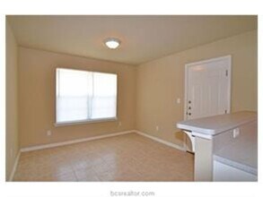 1716 Rock Hollow Loop in Bryan, TX - Building Photo - Building Photo