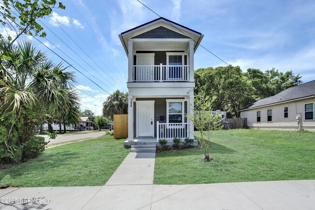 property at 1256 Pippin St