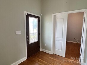 19825 Mulberry St in Cornelius, NC - Building Photo - Building Photo