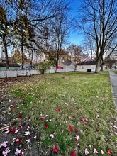 5805 N Walton St in Westland, MI - Building Photo - Building Photo