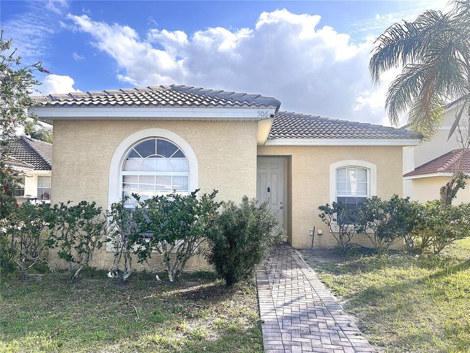 506 Parsley Ct in Kissimmee, FL - Building Photo