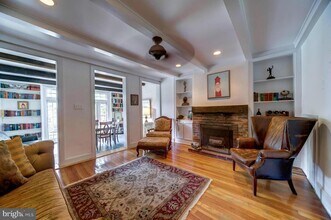 131 N Carolina Ave SE in Washington, DC - Building Photo - Building Photo