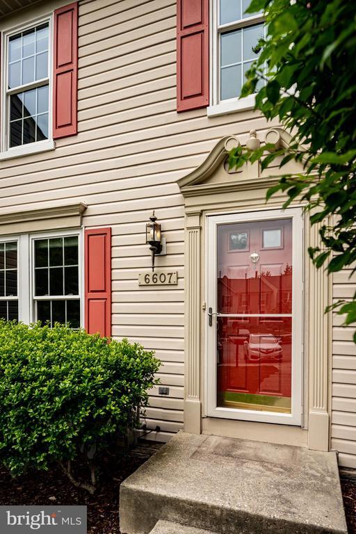 6607 Cambria Terrace in Elkridge, MD - Building Photo - Building Photo