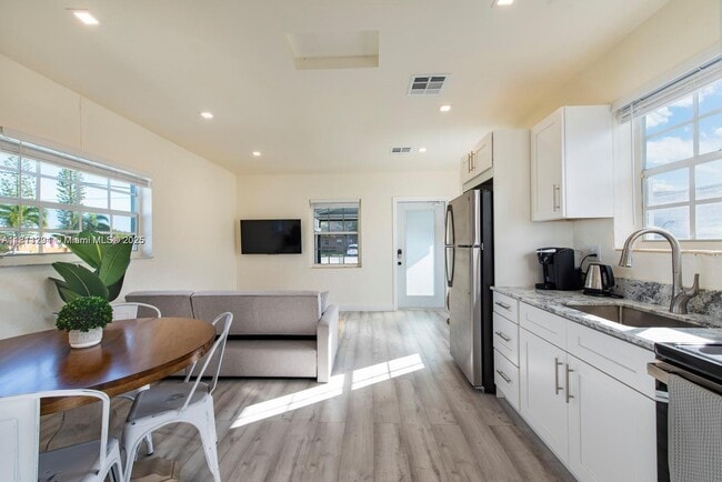 property at 115 NE 2nd St