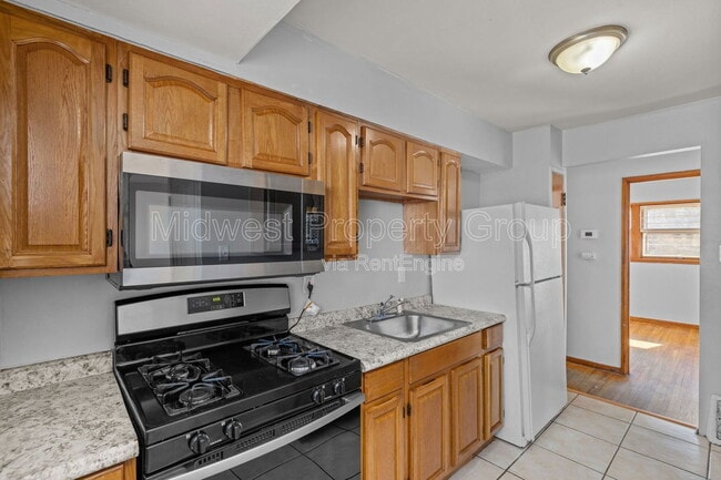 405 Cameron Rd in St. Louis, MO - Building Photo - Building Photo