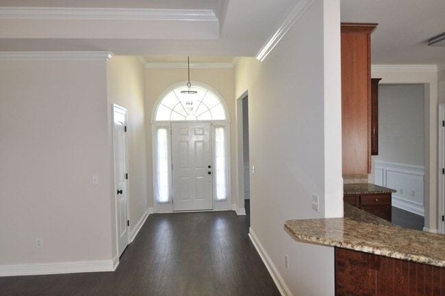 172 Sunnybrook Dr in Deatsville, AL - Building Photo - Building Photo