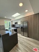 4806 Sylmar Ave in Los Angeles, CA - Building Photo - Building Photo
