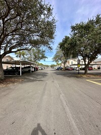 26729 Little John Ct in Bonita Springs, FL - Foto de edificio - Building Photo