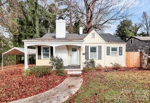 1105 Brookhurst Dr in Charlotte, NC - Building Photo