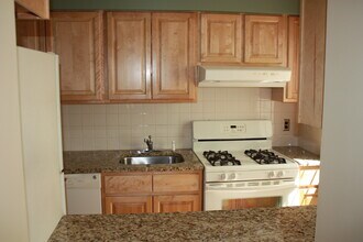 64 Parkway Rd, Unit 2B in Bronxville, NY - Building Photo - Building Photo