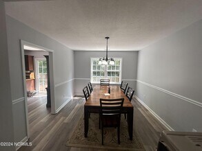 230 Dartmoor Trail in Jacksonville, NC - Building Photo - Building Photo