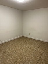 25 Meta Dr in Swansea, IL - Building Photo - Building Photo