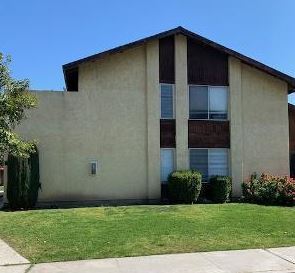 2508 Ashe Rd in Bakersfield, CA - Building Photo