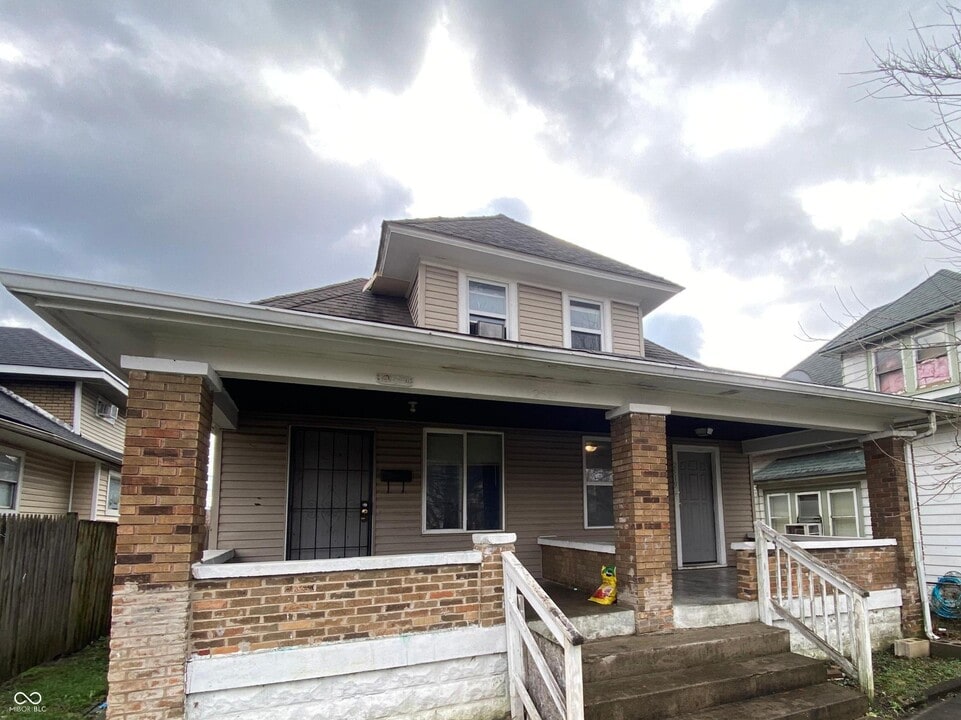 2519 Southeastern Ave in Indianapolis, IN - Building Photo