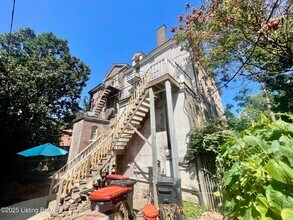 502 Belgravia Ct-Unit -2 in Louisville, KY - Building Photo - Building Photo