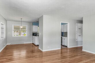 2717 Sunnydale Ave in St. Joseph, MI - Building Photo - Building Photo