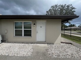 21150 Gertrude Ave in Port Charlotte, FL - Building Photo
